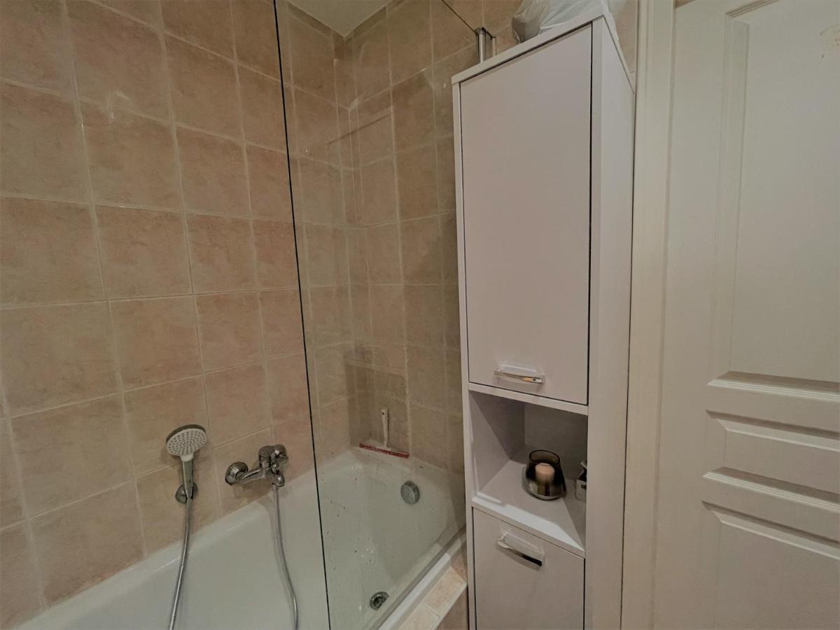 Feels Like Home Juan Flore - Air-Conditioned Furnished Apartment With Terrace & Parking Antibes Kültér fotó